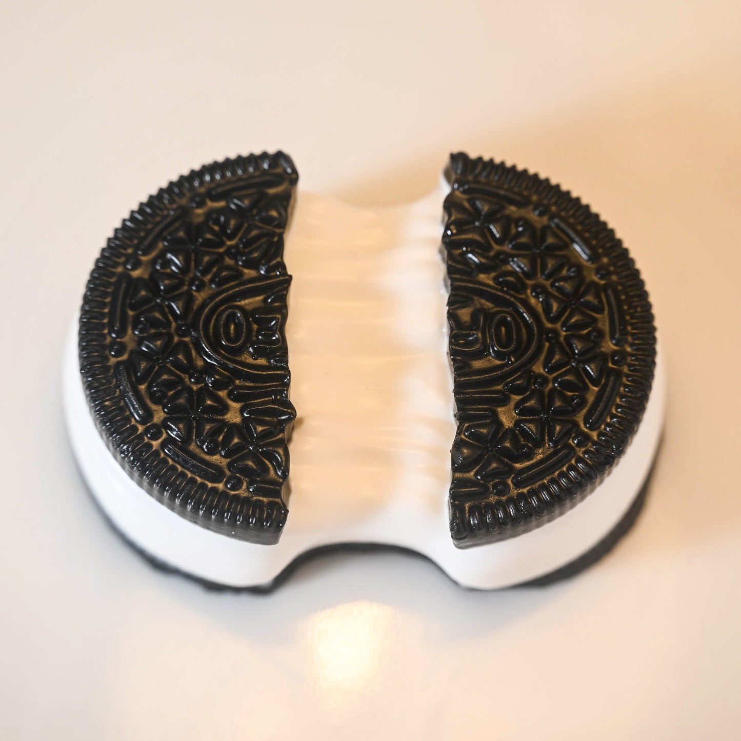 Brushed Oreo Cookies