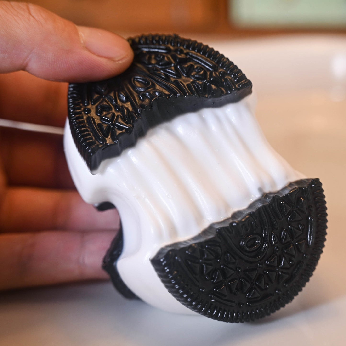 Brushed Oreo Cookies